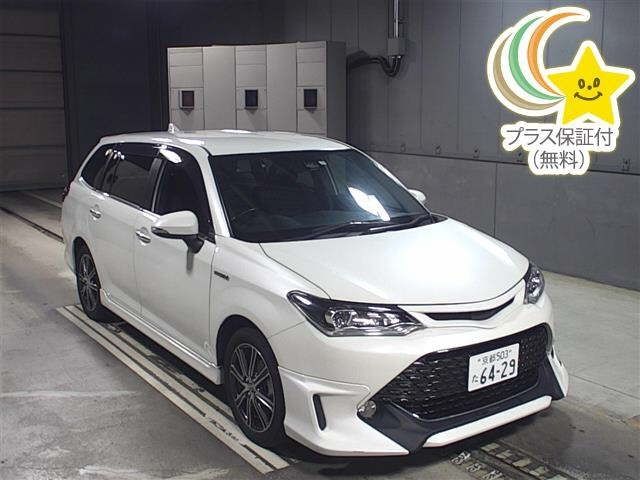 5643 Toyota Corolla fielder NKE165G 2017 г. (JU Gifu)